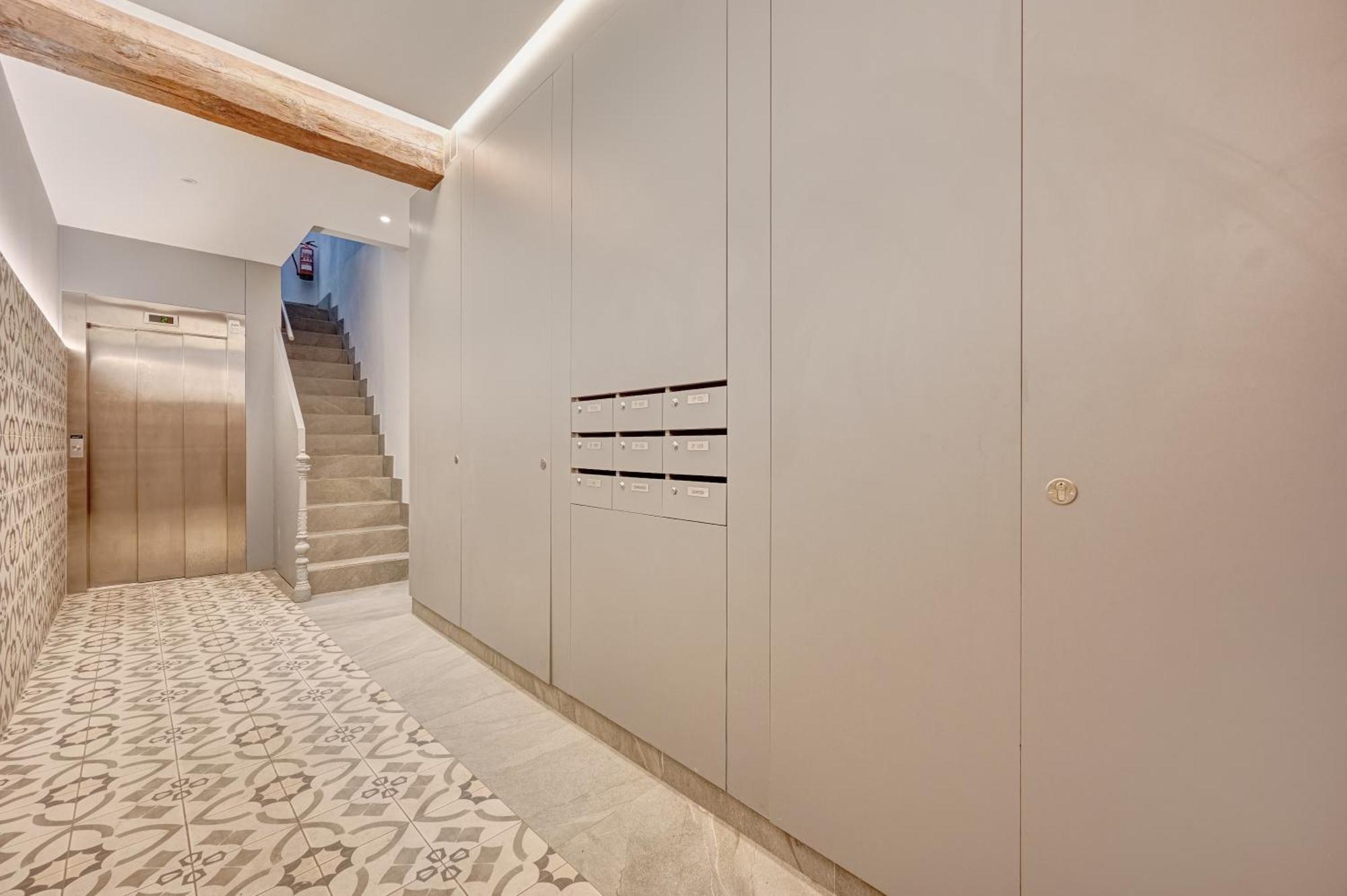 Jarauta 50 By Clabao Apartment Pamplona Bagian luar foto